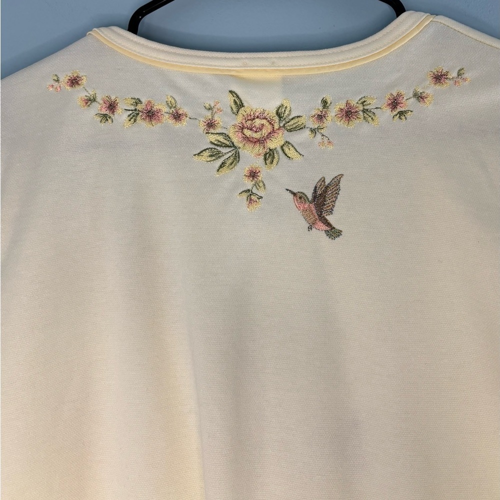BonWorth Shirt Women’s Size Small Petite Hummingbird Floral Embroidered - Picture 6 of 6